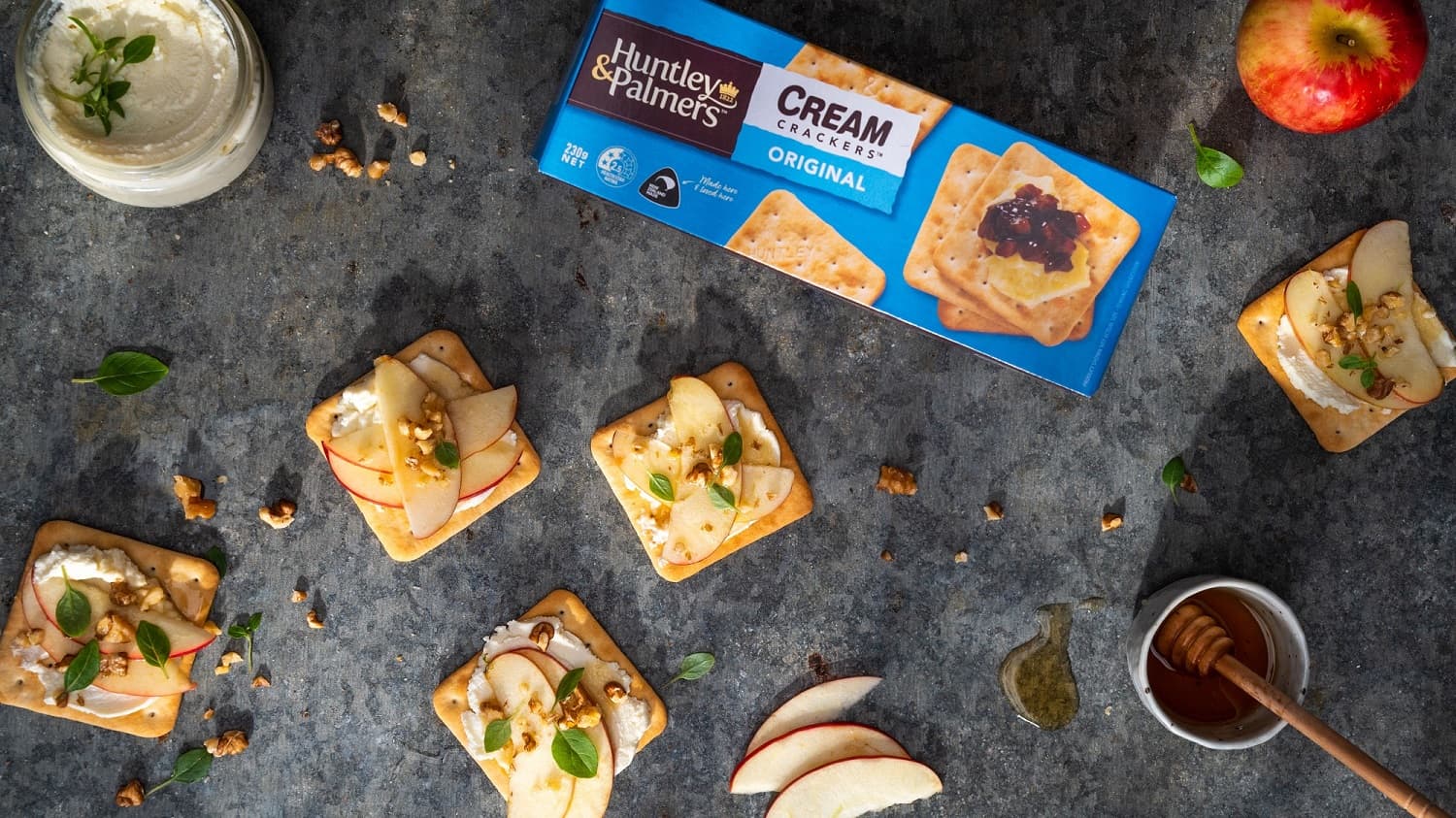 Ricotta apple slices and walnuts Cream Cracker HP landscape topdown LR